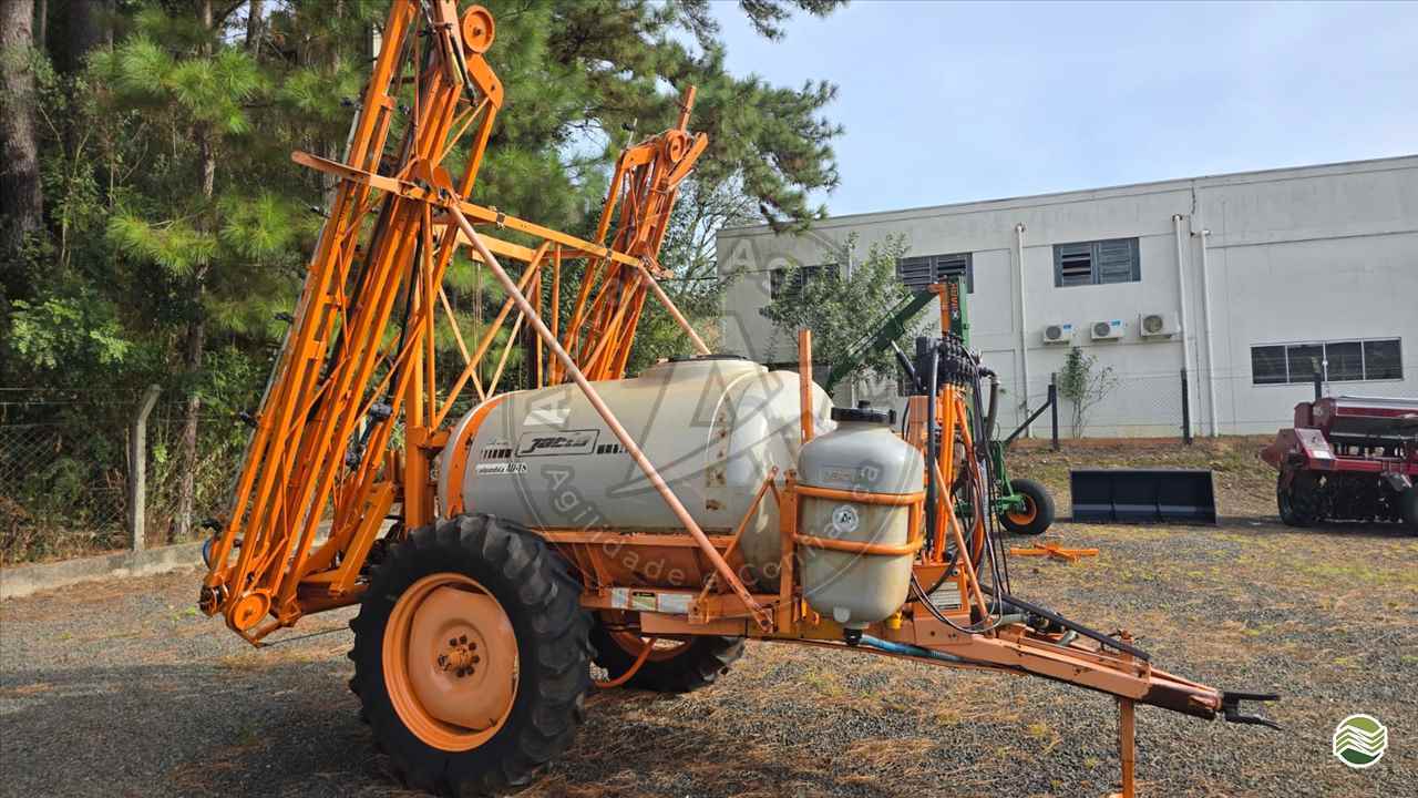 PULVERIZADOR JACTO COLUMBIA AD18 Arrasto Atacado Agrisser VACARIA RIO GRANDE DO SUL RS